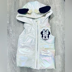 Disney 2T Minnie Mouse Iridescent Puffer Vest with Bow & Ears on hood.
